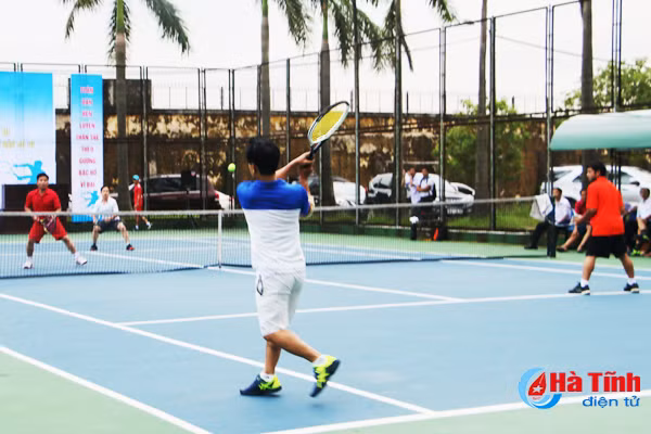 104 cap vdv tranh tai giai quan vot ket noi doanh nhan lan thu 3