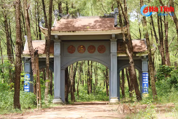 7 đơn vị cùng quản lý... chùa Hương Tích!