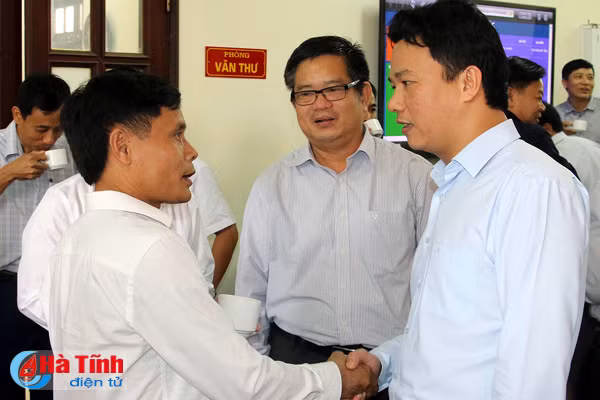 ha tinh coi doanh nghiep la dong luc phat trien kinh te