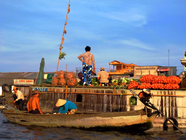 lac loi trong nhung khu cho doc dao nhat the gioi