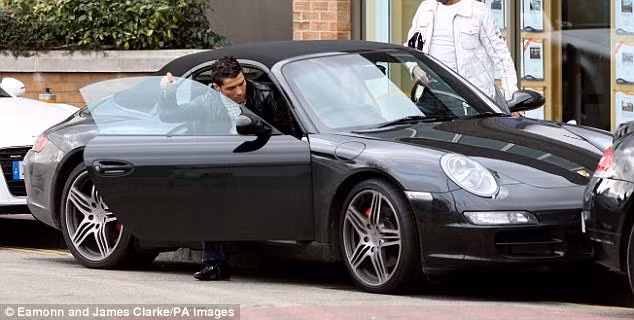 photo chiem nguong bo suu tap sieu xe cua cristiano ronaldo