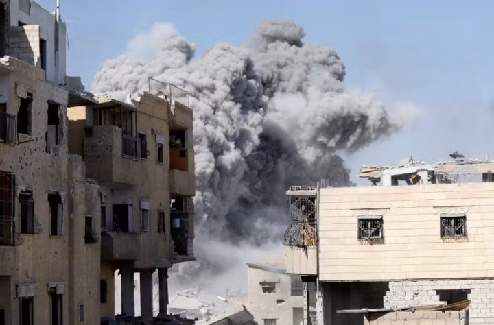 canh tan khoc dang so vi bom dan o raqqa trong cuoc chien chong is