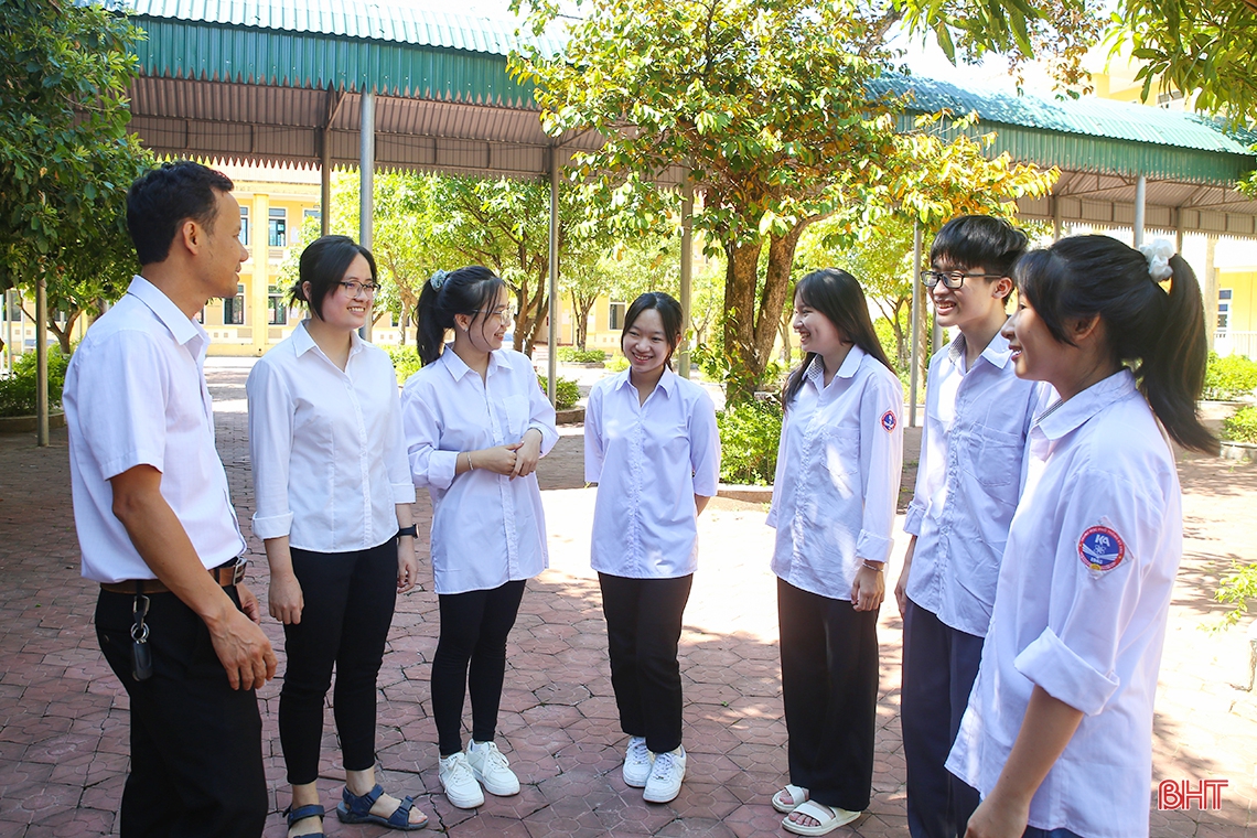 Kỳ thi tốt nghiệp THPT năm 2022 ở Hà Tĩnh: Những kết quả ấn tượng