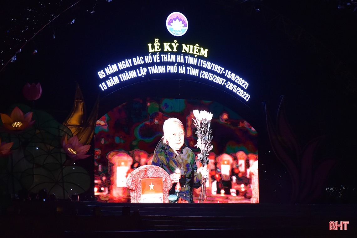 Lời Người vọng mãi núi Hồng sông La