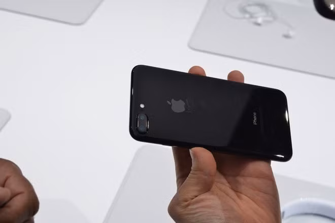 anh video thuc te iphone 7 va iphone 7 plus