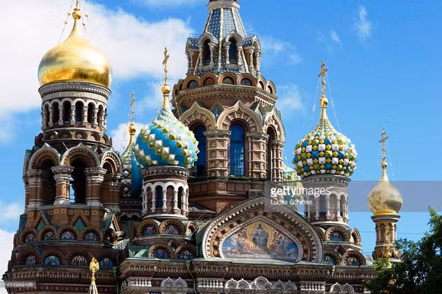 saint petersburg diem du lich hang dau chau au