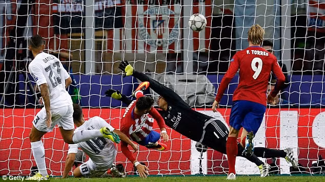 real madrid va atletico madrid nhan an cam chuyen nhuong