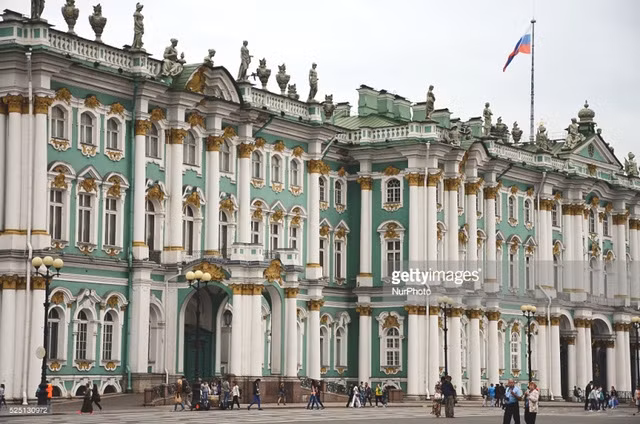 saint petersburg diem du lich hang dau chau au