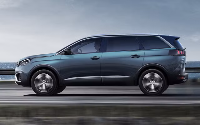 peugeot 5008 2017 doi thu moi cua honda cr v va mazda cx 5