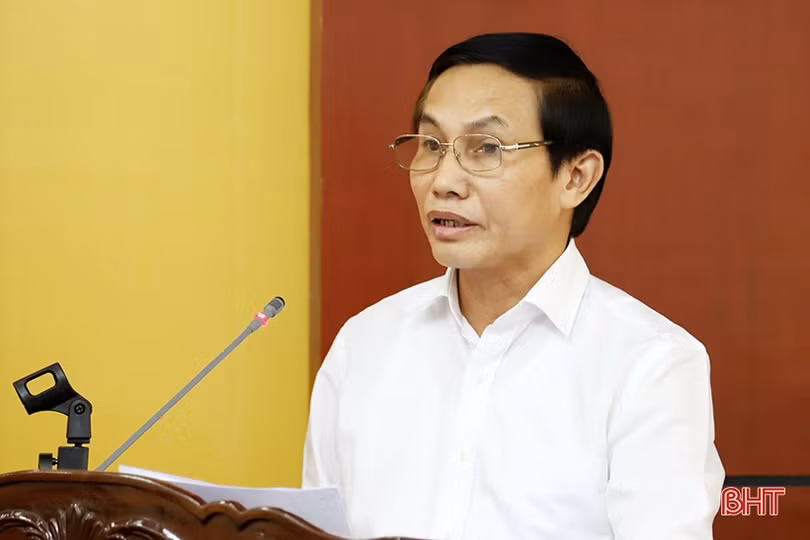 Lãnh đạo các ngành làm rõ những băn khoăn, vướng mắc của doanh nghiệp Hà Tĩnh