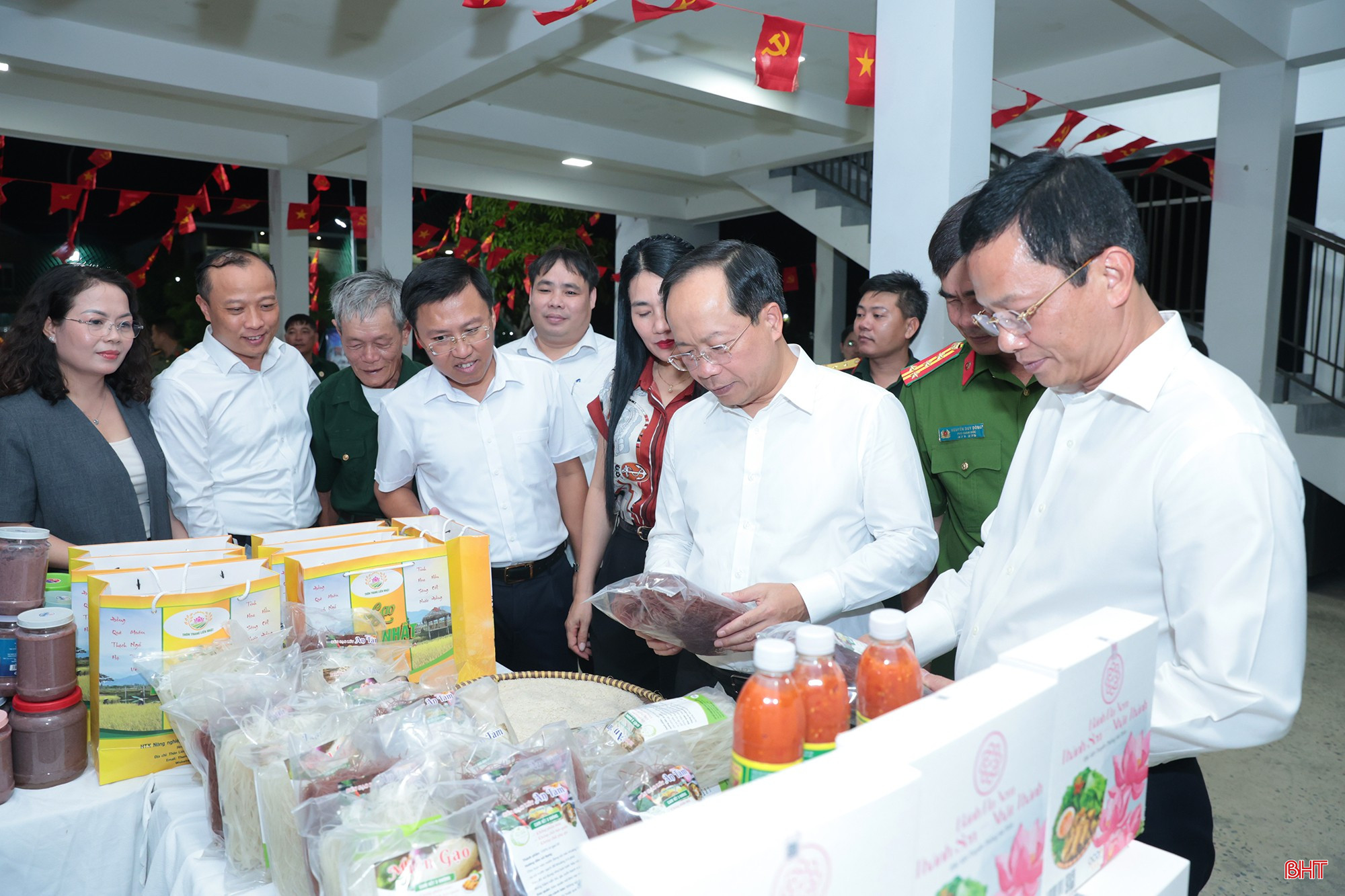 bqbht_br_toan-dan-bao-ve-antq-15a.jpg