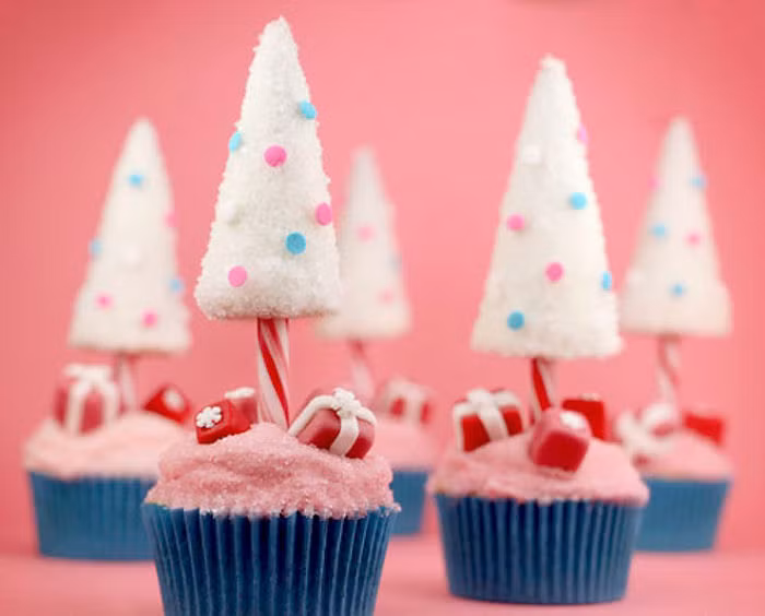 nhung mau banh cupcake cho bua tiec giang sinh them ruc ro