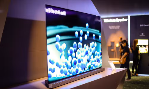 tv oled o viet nam ngay cang re