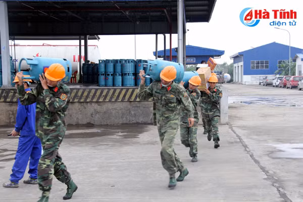 doi pho voi tinh huong chay tai tram chiet nap gas