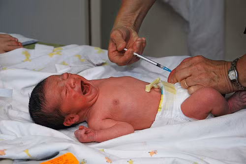 bo y te huong dan tiem vitamin k de phong tranh xuat huyet nao mang nao cho tre so sinh