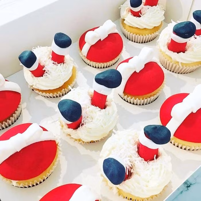 nhung mau banh cupcake cho bua tiec giang sinh them ruc ro
