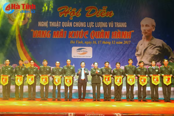 dac sac chuong trinh nghe thuat vang mai khuc quan hanh