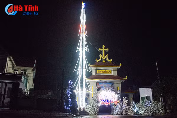 lung linh sac mau don giang sinh o giao ho vinh loc