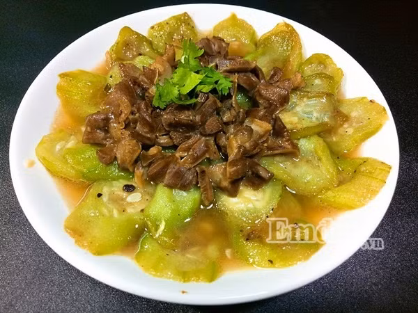 mam com du thit ca tuoi ngon chi 100 000 dong