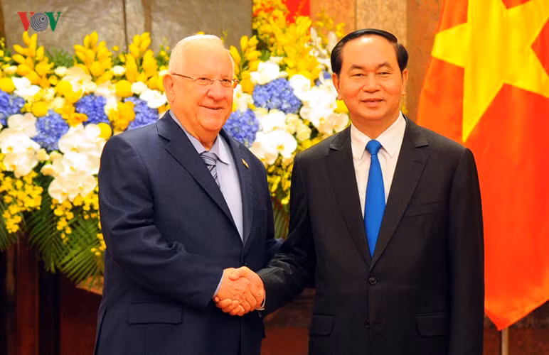 chum anh le don chinh thuc tong thong israel tham viet nam