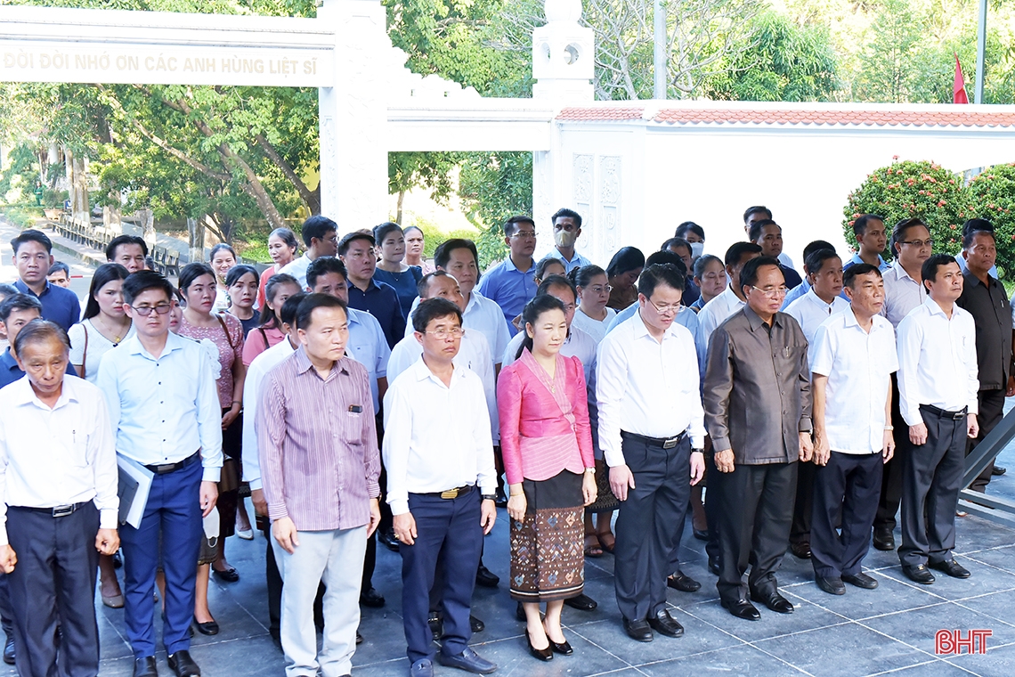Tập trung thực hiện các nội dung hợp tác đầu tư tại các bến cảng Vũng Áng giữa Việt Nam và Lào