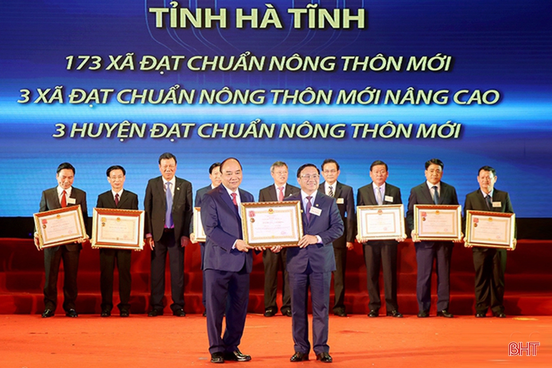 Đoàn kết, chung sức đẩy mạnh các phong trào thi đua, tạo động lực cho sự phát triển của Hà Tĩnh trong giai đoạn mới