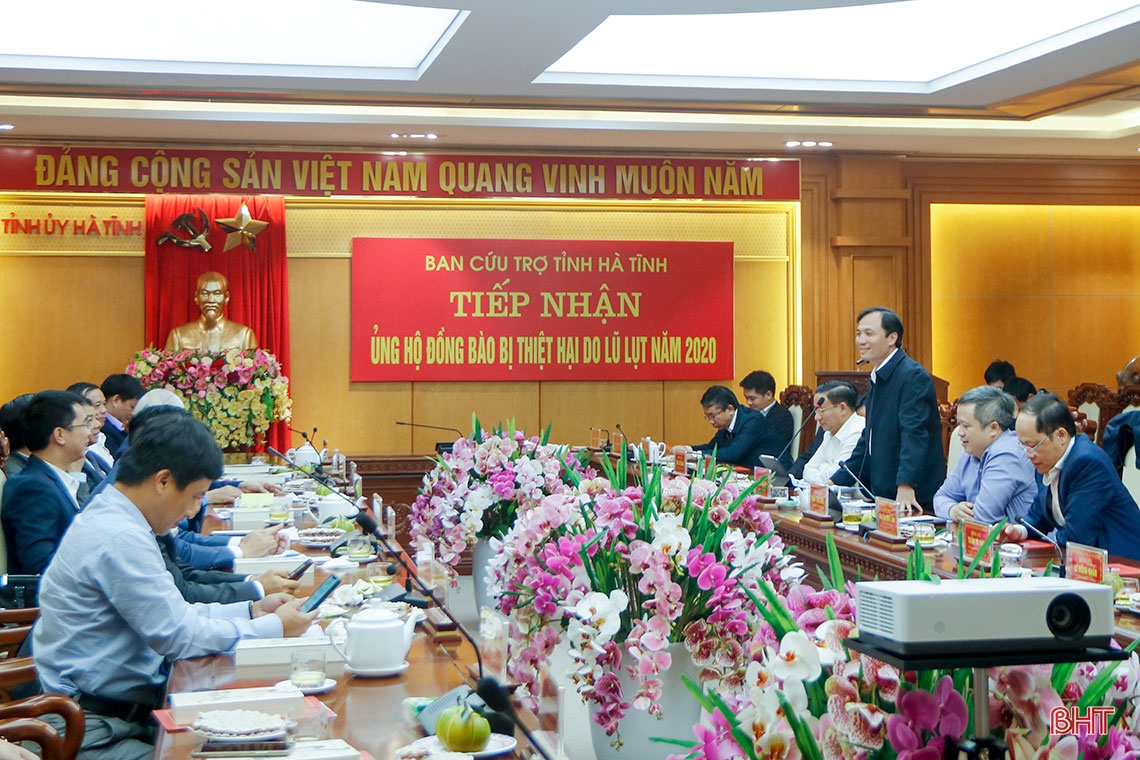 Nhiều doanh nghiệp cam kết đầu tư nhà tránh lũ cho người dân Hà Tĩnh