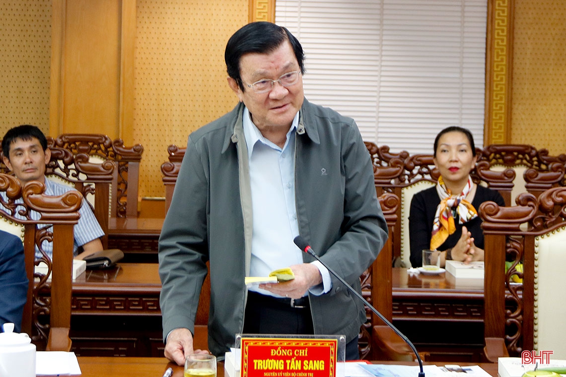 Nhiều doanh nghiệp cam kết đầu tư nhà tránh lũ cho người dân Hà Tĩnh