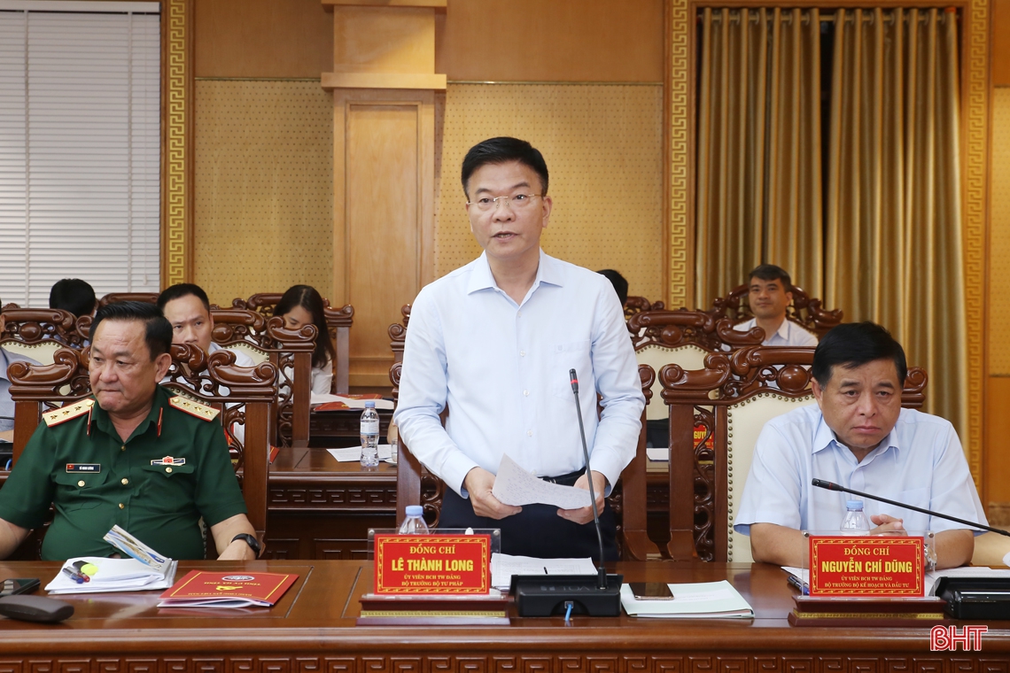 Hà Tĩnh cần phát huy nội lực con người, tiềm năng lợi thế để phát triển toàn diện và bền vững hơn