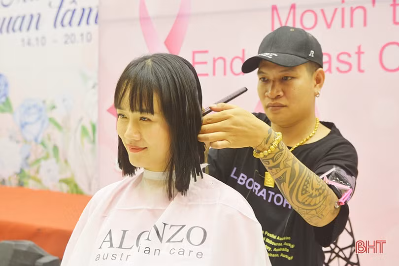 Ngày hội nón hồng - Lan tỏa nghị lực cho bệnh nhân ung thư