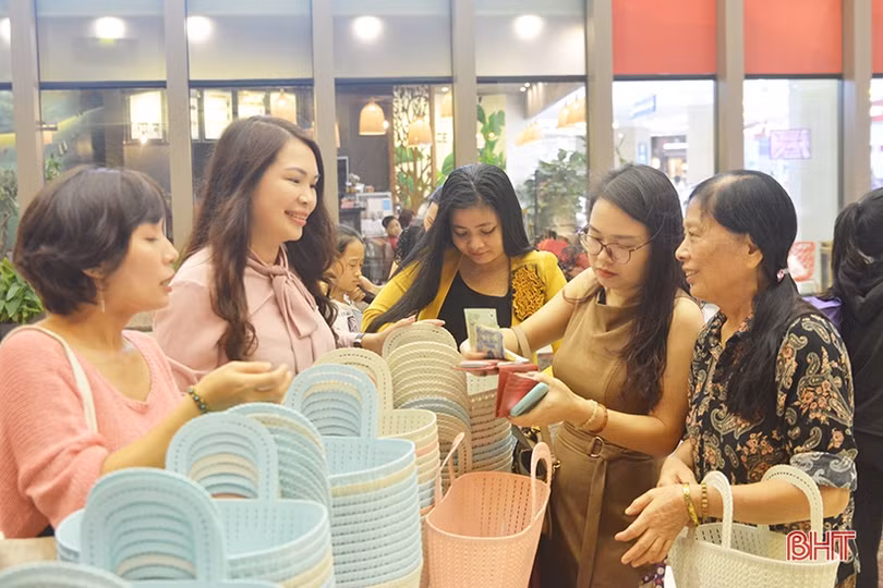 Ngày hội nón hồng - Lan tỏa nghị lực cho bệnh nhân ung thư