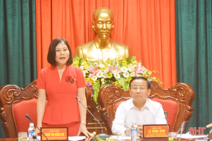 Việc sắp xếp tổ chức hội quần chúng đặc thù tại Hà Tĩnh đáng để các địa phương học tập