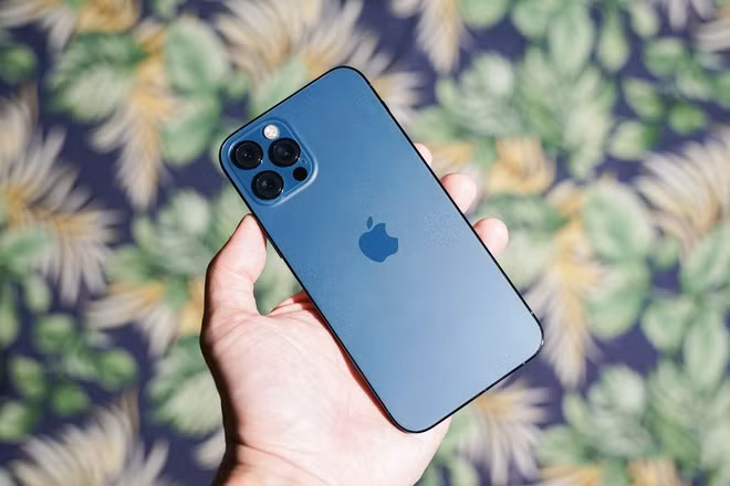 iPhone 12: Kích thước của iPhone 12 mini