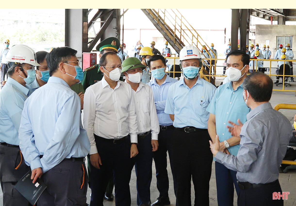 Trách nhiệm, quyết liệt, nhân văn, Hà Tĩnh kiểm soát tốt dịch COVID-19 và đẩy mạnh phát triển kinh tế - xã hội
