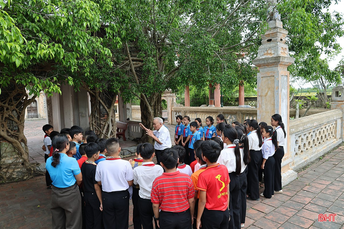 bqbht_br_ong-cu-thuyet-minh-2.jpg