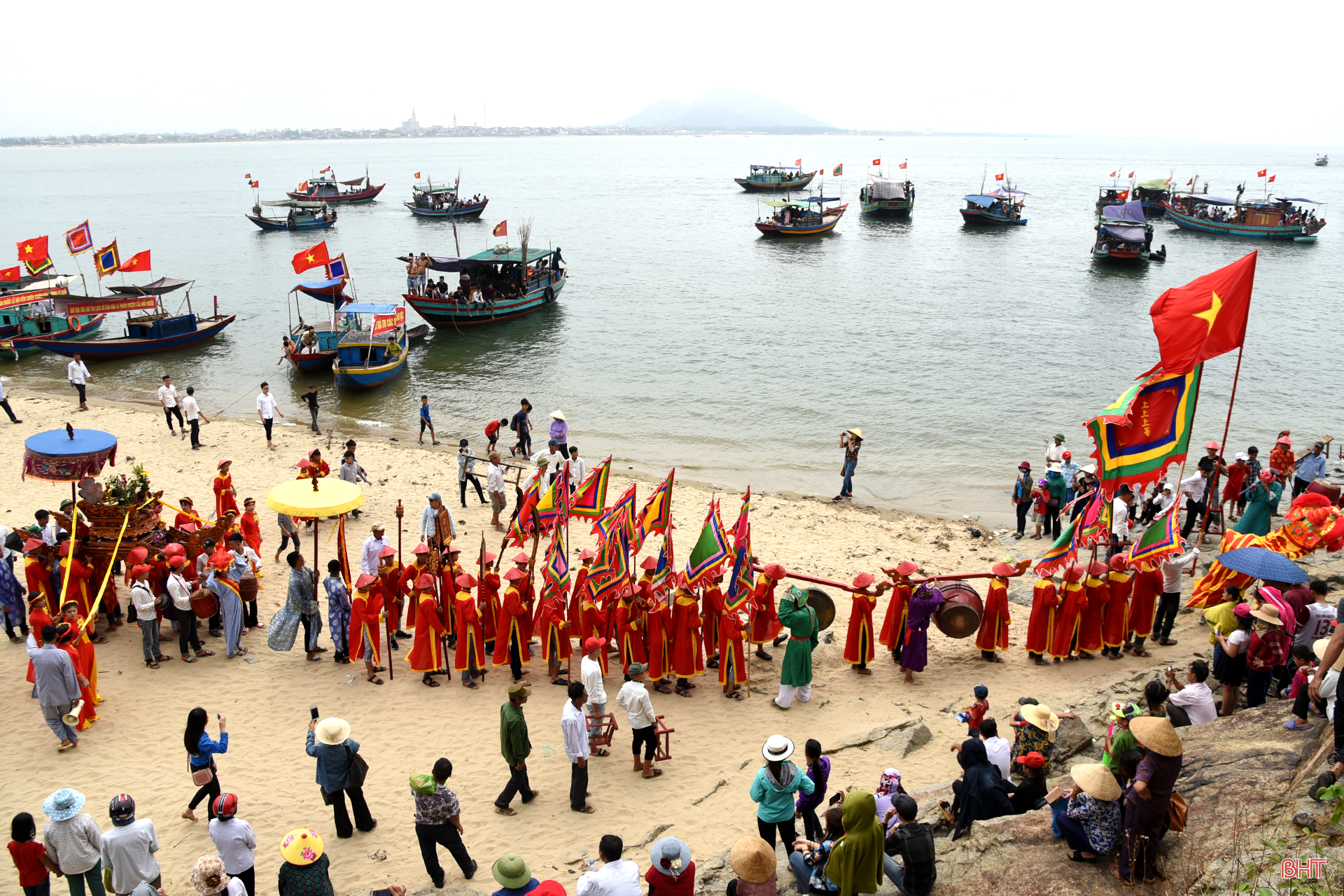 Độc đáo biển Hà Tĩnh