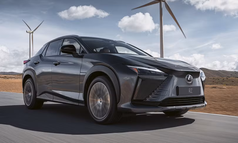 Lexus ra mắt ôtô điện đầu tiên