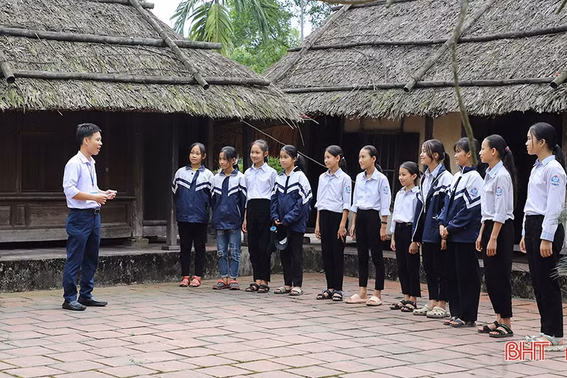 Thi đua xây dựng quê hương cố Tổng Bí thư Hà Huy Tập ngày càng giàu đẹp