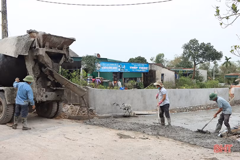 Thi đua xây dựng quê hương cố Tổng Bí thư Hà Huy Tập ngày càng giàu đẹp