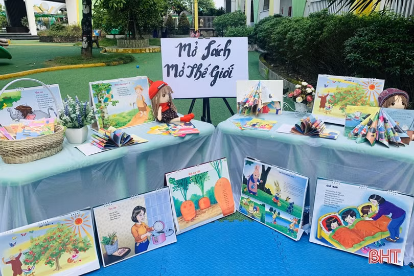 Học sinh mầm non Trung Kiên hào hứng với Ngày Sách và Văn hóa đọc