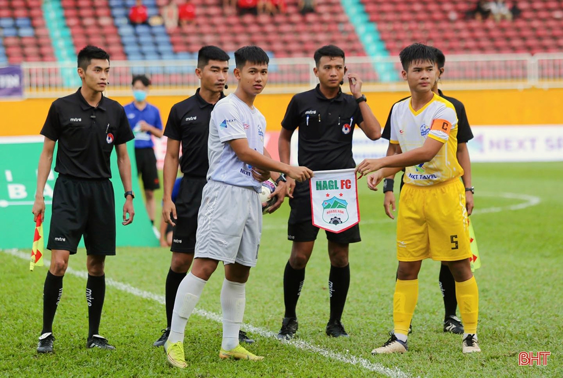 Cầu thủ trẻ quê Hà Tĩnh 2 lần xuất sắc nhất trận đấu tại VCK U15 Quốc gia