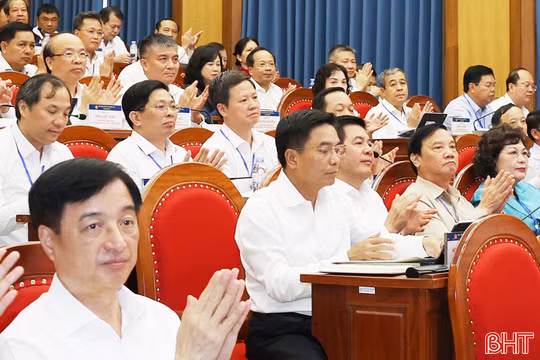 Bí thư Tỉnh ủy Hà Tĩnh tham gia Lớp bồi dưỡng, cập nhật kiến thức đối với Ủy viên Trung ương Đảng