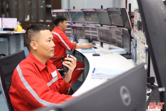 Giá điện giảm 2% từ ngày 1/11