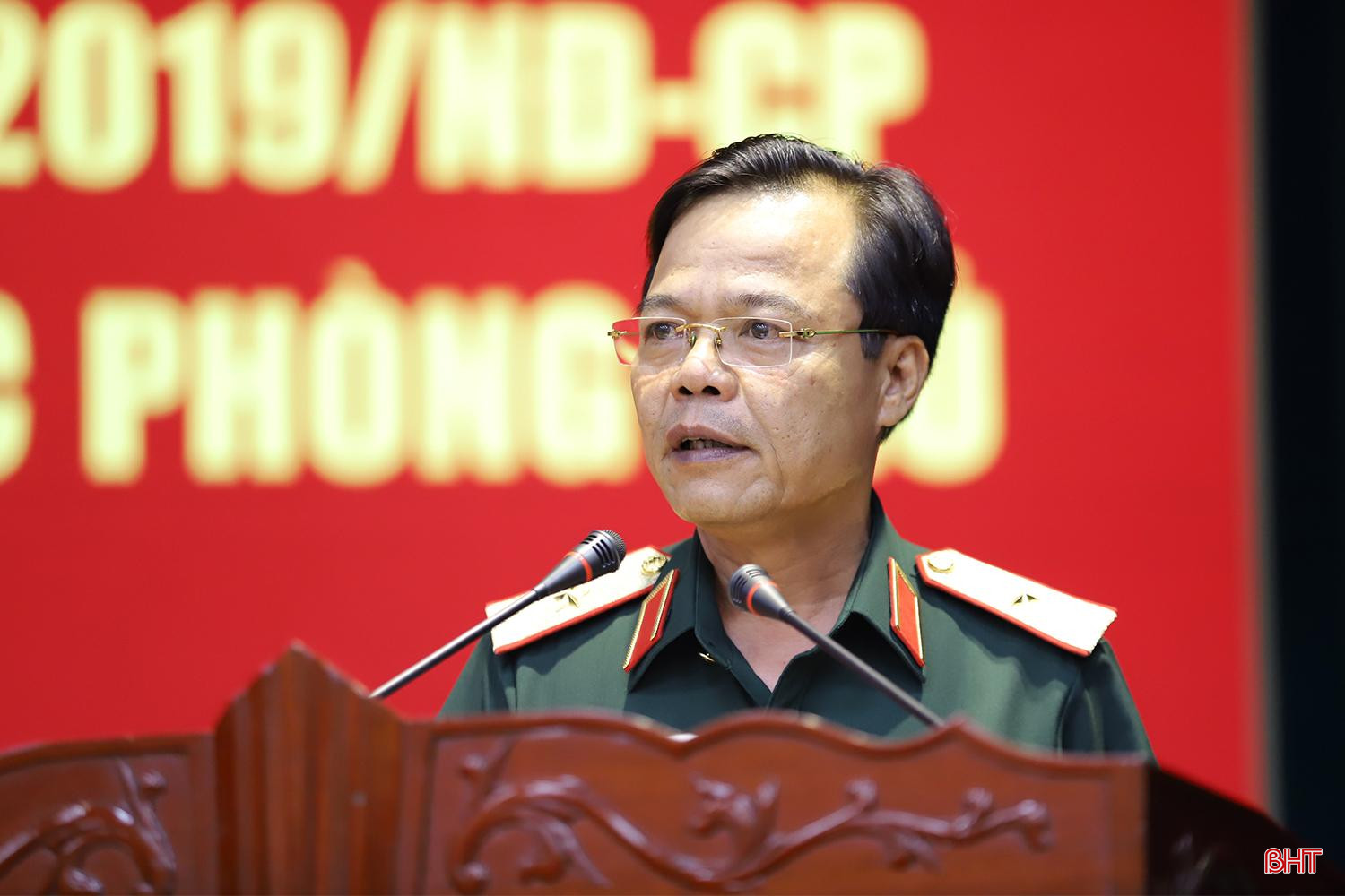 quan-su.jpg