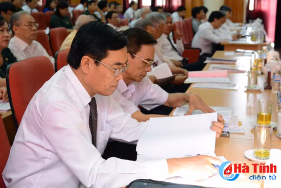 khai mac trong the ky hop thu 4 hdnd tinh ha tinh khoa xvii