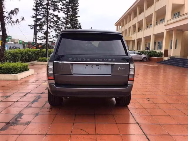 range rover svautobiography hybrid dau tien ve viet nam