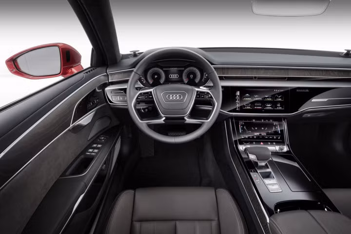 choang ngop truoc ve dep va cong nghe trang bi cho audi a8 2018