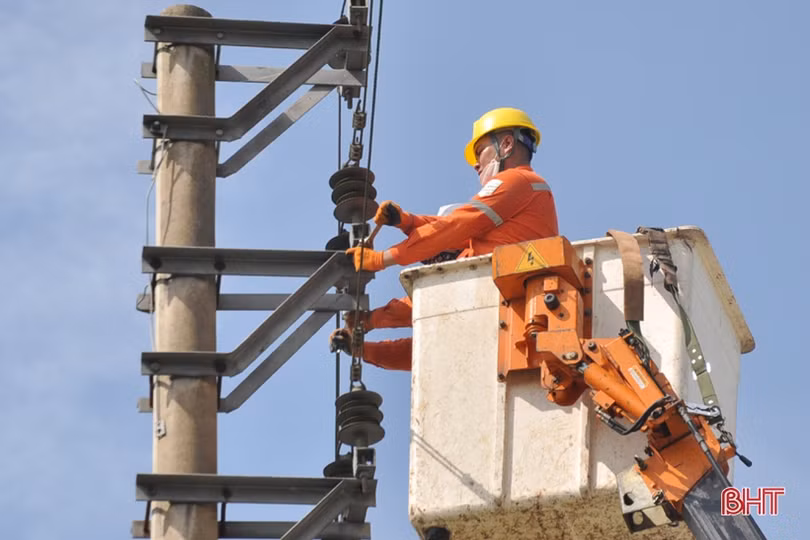 Điện lực Hà Tĩnh mua 66,187 triệu kWh điện mặt trời áp mái nhà
