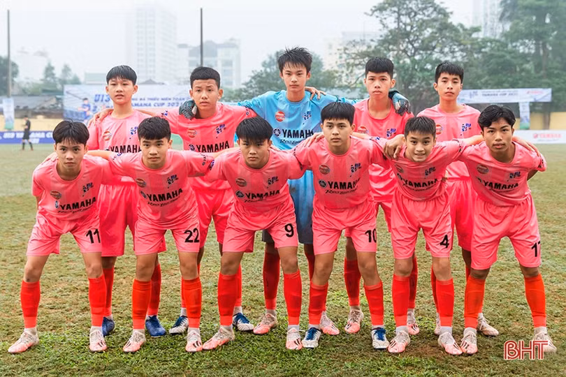 U15 Hồng Lĩnh Hà Tĩnh bổ sung 4 cầu thủ tranh tài Giải Bóng đá U15 Quốc gia 