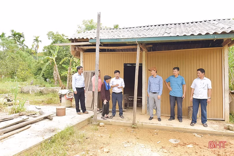 100 gia đình người có công, hộ nghèo ở Hà Tĩnh được hỗ trợ làm nhà ở
